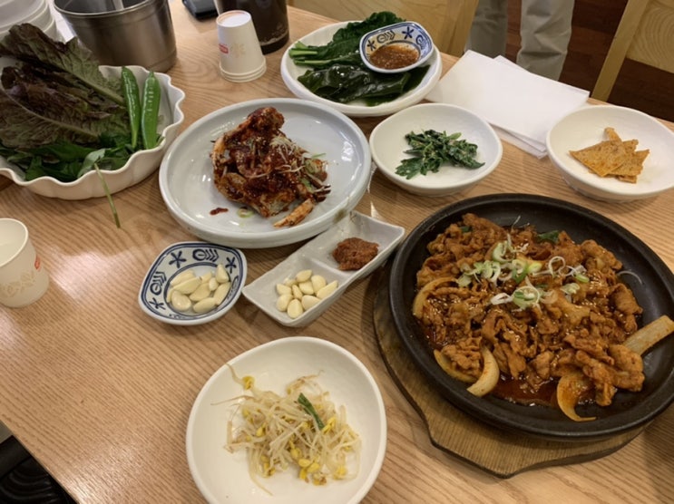  광안리 한식 * 대궐쌈밥 10년만에 재방문