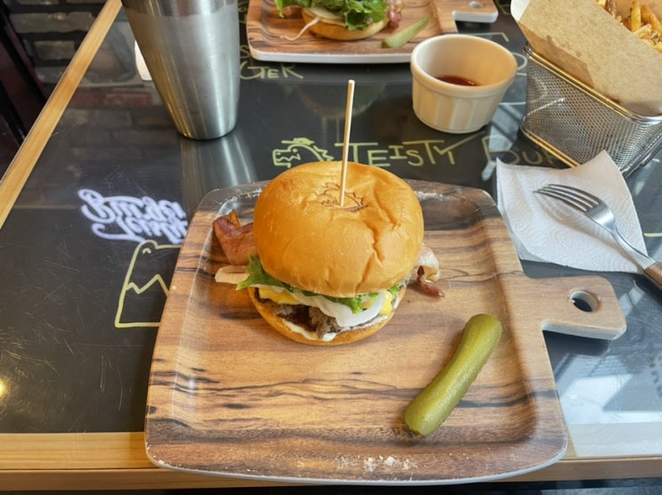  상수동 ‘테이스티 버거’ 수제버거 맛집!