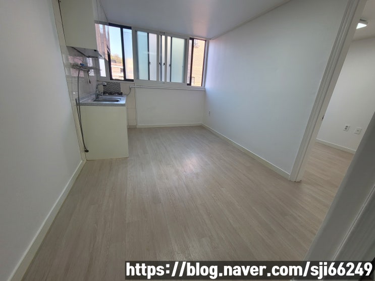  파주 탄현면 법흥리 투룸 월세 500/45만 풀옵션 남향집 2층 깔끔한 넓은 투룸, 성동리 프로방스 헤이리 투룸 임대