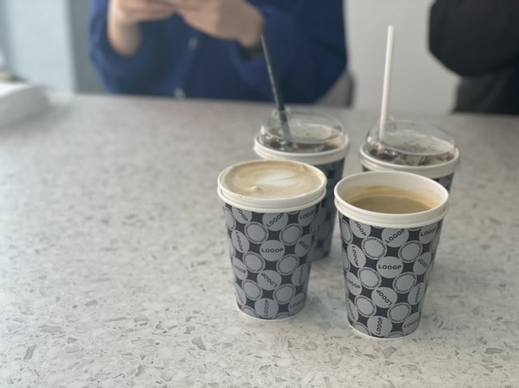  서울에서 성수동 카페 투어 해보기 성수 비건 카페로 핫한 루프