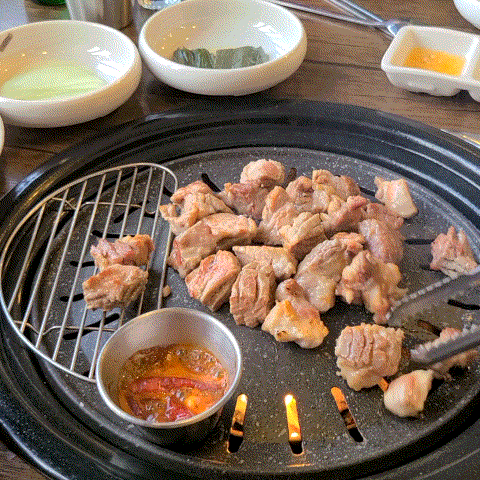  춘천삼겹살맛집: '더돈감왕소금구이' 내기준 1등삼겹살맛집