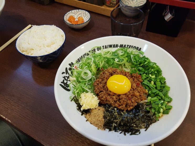  멘야하나비 마제소바 잠실 송파 본점 - 선데이맛집 제안 #1