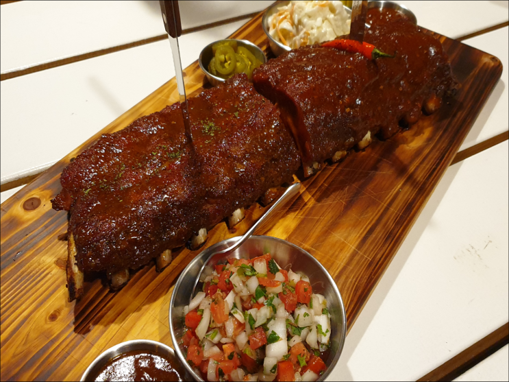  용산 미국식 바베큐 더보일러스 - 맛있는 녀석들