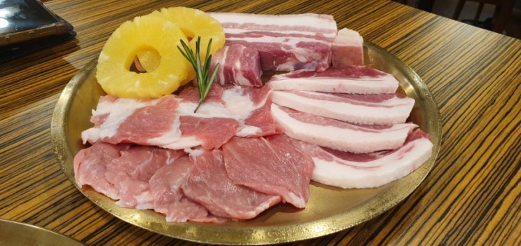 제주도에서 기억남는 맛집 '흑본오겹 제주공항점' 돼지특수부위 ((내돈내후/ 나만알고싶은집)) 제주도에서 기억남는 맛집 '흑본오겹 제주공항점' 돼지특수부위 ((내돈내후/ 나만알고싶은집))