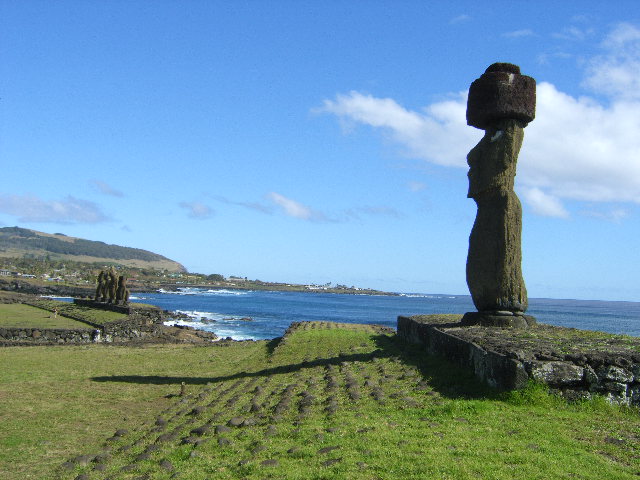 Chile - Rapa Nui 2 항가로아의 터줏대감, 아후 타하이