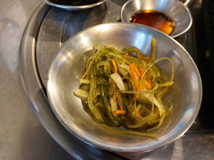  역시 김치찌개는 언제 먹어도 맛있네요