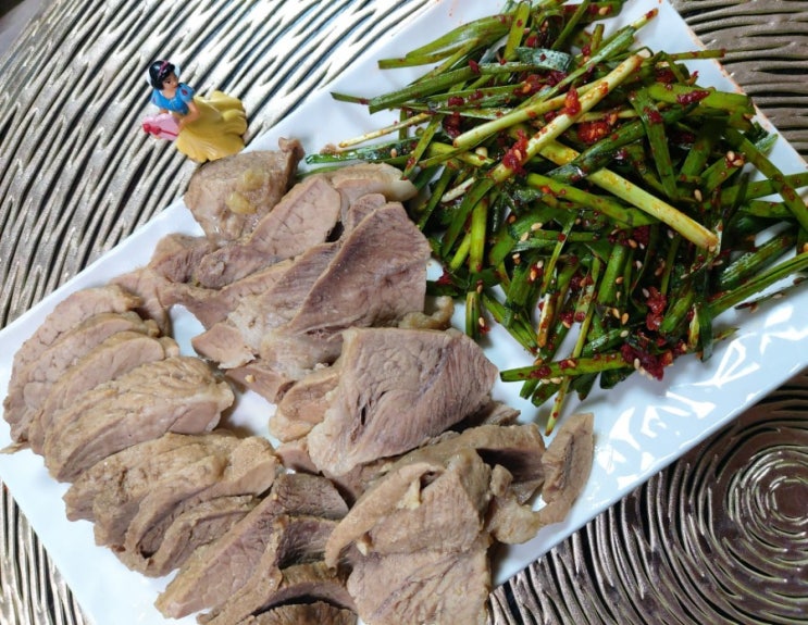 돼지고기수육삶기 가성비좋은 돼지고기 앞다리살로 ~ 돼지고기수육삶기 가성비좋은 돼지고기 앞다리살로 ~