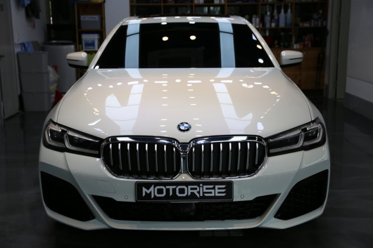  [동탄 썬팅] BMW 530i 만족도100% 신차패키지(3m CM썬팅+아이나비QXD5000 블랙박스)