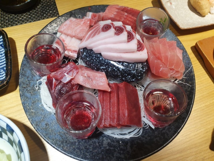  [강남 신논현] 이춘복 참치 - 참치회 무한리필