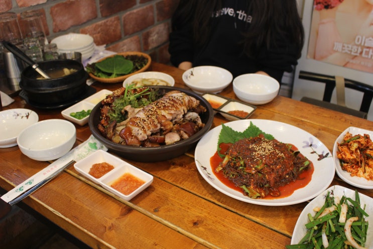 깔깔거리맛집 구디족발 대한민족 반반족발 쟁반국수
