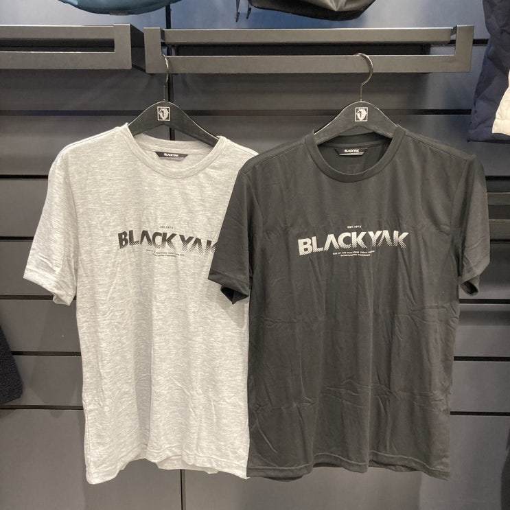 가성비 좋은 블랙야크 BLACK YAK [동아쇼핑] 초대박세일!! 남성 하절 반팔 라운드 티셔츠 2 pack [B베네핏S라운드SET#1] 블랙/그레이 좋아요