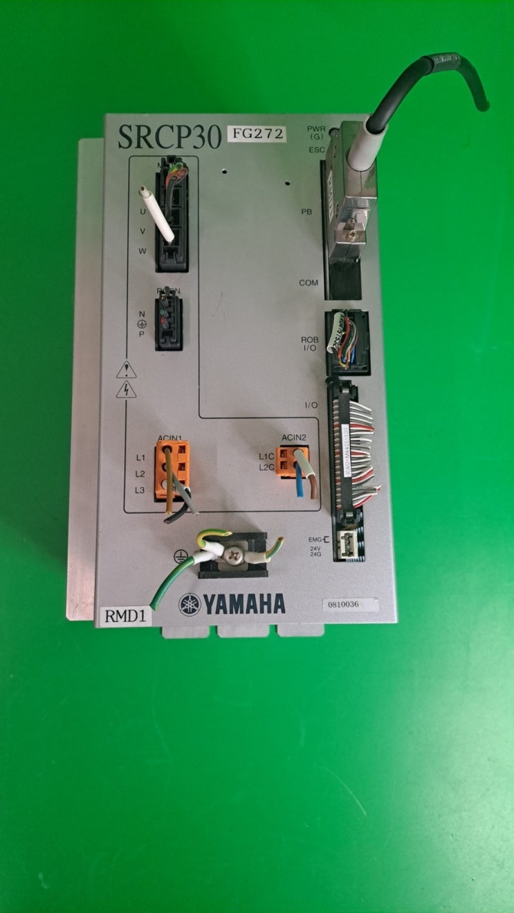 중고 YAMAHA MOTOR 야마하 서보드라이브앰프 로봇컨트롤러 SRCP30(판매)