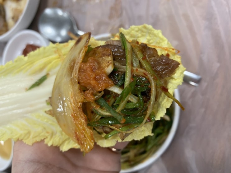  광주 양산동 대패삼겹살 유명한 JMT ‘칠우대패삼겹’
