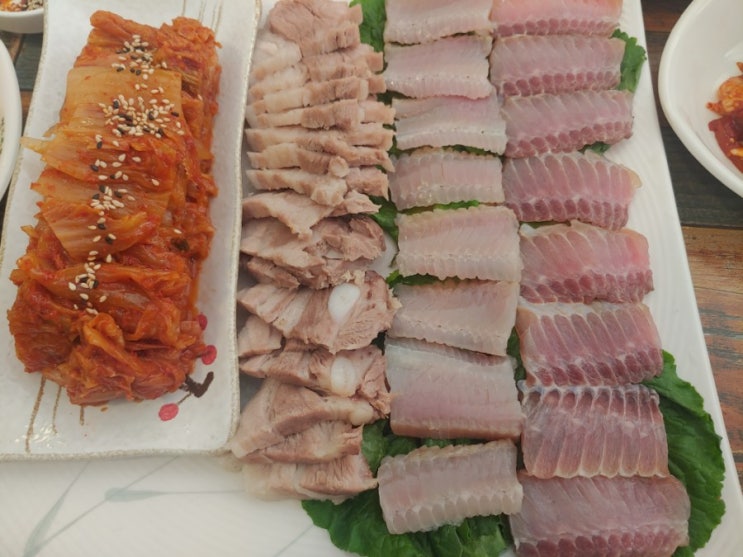  광주 첨단맛집 쌍암동 사계절 민속주점 홍어삼합