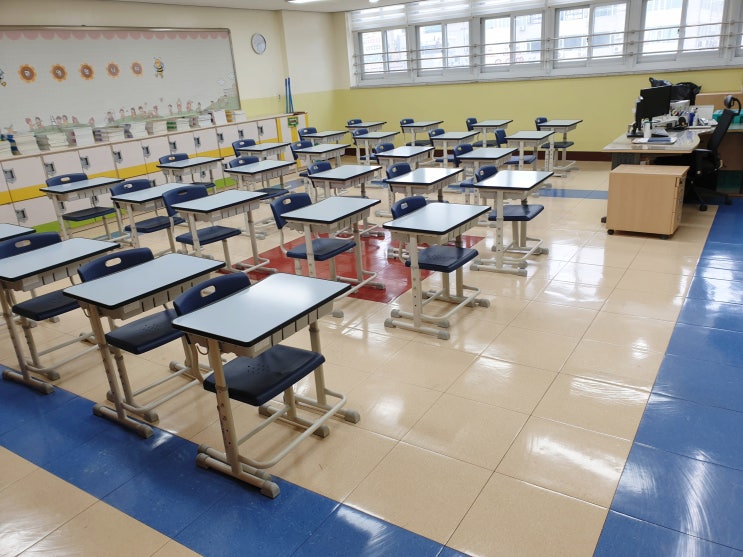 수원 학교청소업체 바닥왁스코팅까지!