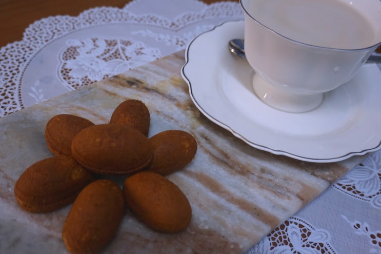 달콤한 디저트 타임 맛나꼬마 커피콩빵