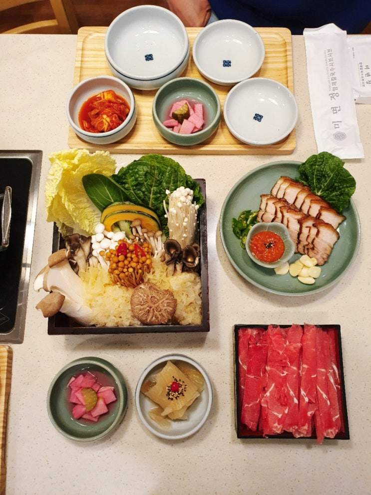  배추만두가 일품인 양재역맛집 미면정