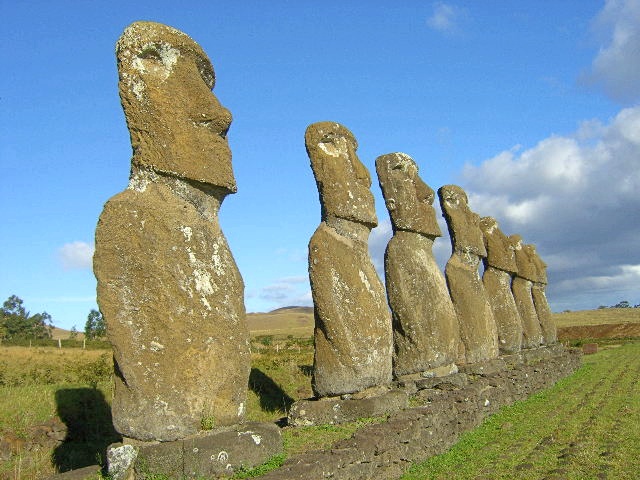  Chile - Rapa Nui 3 화산, 조인, 모아이, 그리고 석양