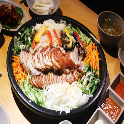  인천 삼산동 맛집 입맛 돋고와 주는 냉채족발 부평 맛집 족발야시장 인천삼산점