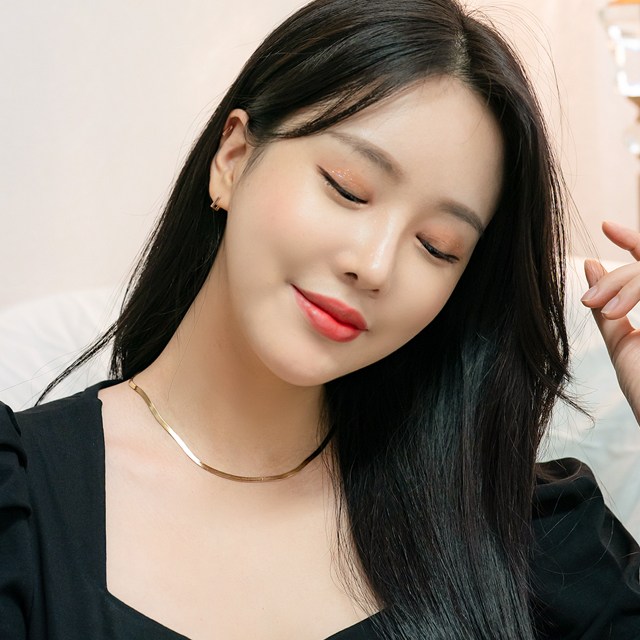 많이 팔린 14K18K 뱀줄 스네이크 레이어드 초커 목걸이 좋아요 많이 팔린 14K18K 뱀줄 스네이크 레이어드 초커 목걸이 좋아요