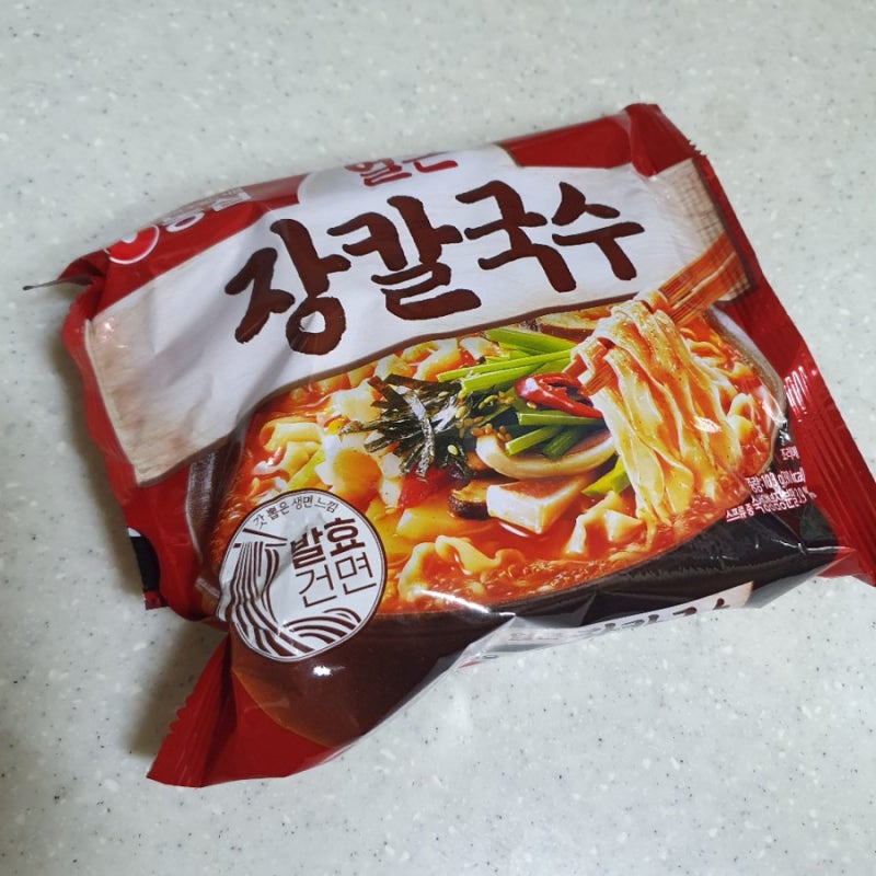 농심 얼큰 장칼국수 리뷰 / 과연 장칼국수 맛이 날지!