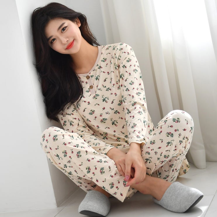 핵가성비 좋은 피케이컴퍼니 여성용 일자 상 하의 피치기모 잠옷 좋아요 핵가성비 좋은 피케이컴퍼니 여성용 일자 상 하의 피치기모 잠옷 좋아요