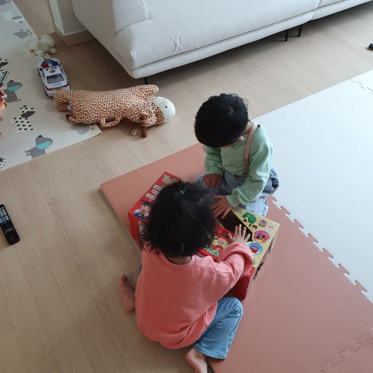  뽀로로 리틀점보 비행기와 콩순이 캠핑버스 장난감