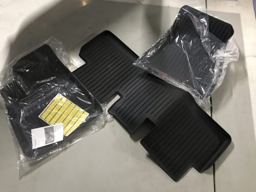  테슬라 정품 올웨더 매트 구입
