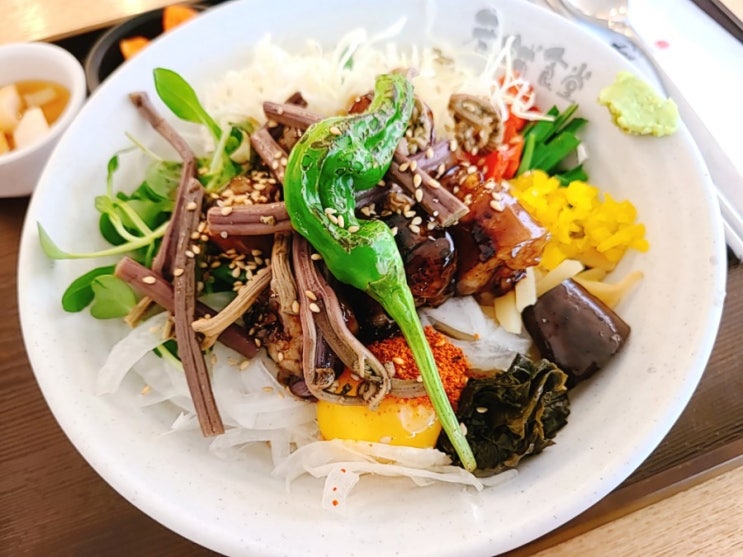 선릉역 맛집, 혼밥도 맛있게 대창덮밥이 맛있는 선릉 노포식당