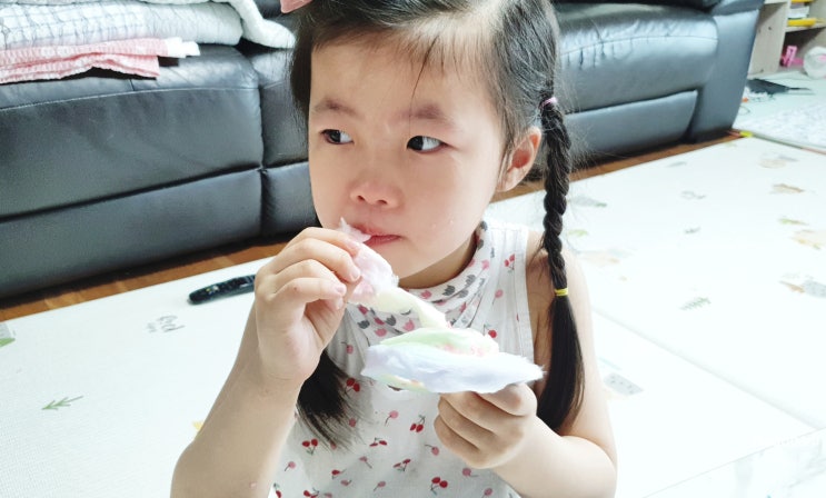 15개월아기간식 슈가롤리 솜사탕 정말달콤해