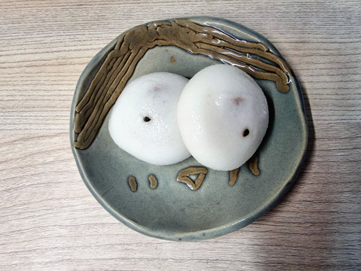 불광동떡집 맛집. 어른부터 아이까지 남녀노소 간식으로 너무 좋은 은평점 "야심잔기지떡"