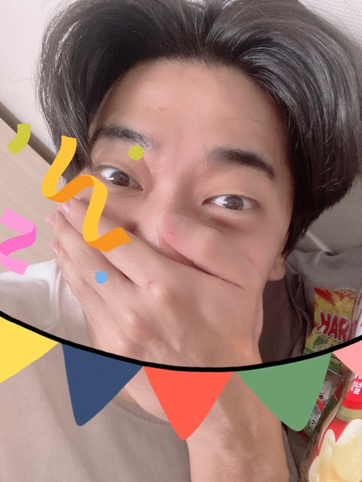  오늘은 감짠의 생일입니다 !!! 짝짝짞!!! >< [블로그 휴무일]