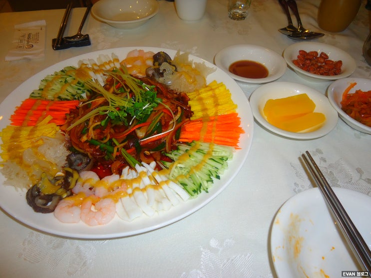 강남역 모임장소로 인기가 많은 삼성각 후기 강남역 중식 레스토랑