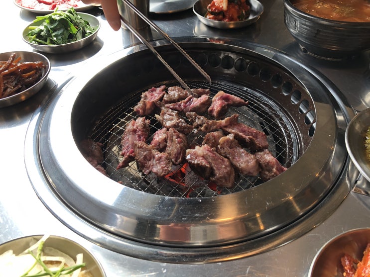  위례 맛집 - 블링 블링 마블링이 살아있는 한우 갈비살