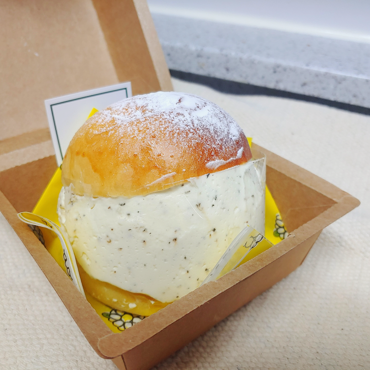 [인천] 청라 디저트카페 계란집딸들, 크림이 미친듯이 들어간 눈꽃빵맛집!