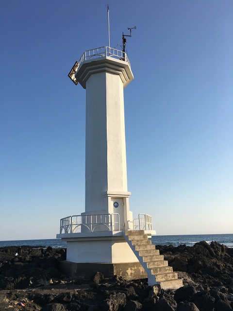  아이리스 촬영지 김태희등대로 유명한 표선등대, 표선항
