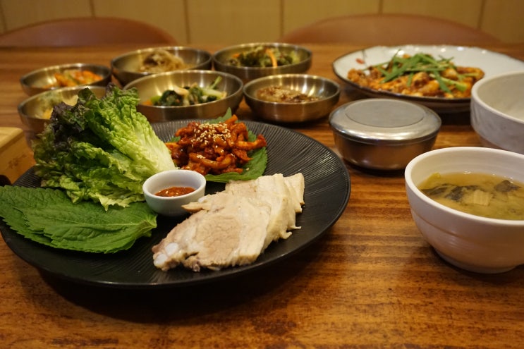  도곡역 맛집 명동관에서  피로회복에 좋은 낙지볶음 한접시~