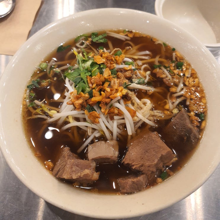  [서울/파미에스테이션] 두툼한 수육이 들어있는 태국식 쌀국수 맛집 '소이연남'