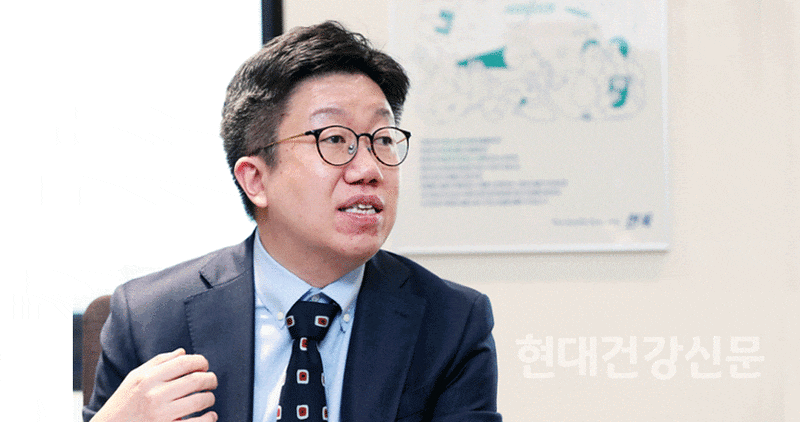 폐동맥고혈압 환자 생존율 높이기 위해 조기·병용 치료 중요 ... 서울아산병원 김대희 교수