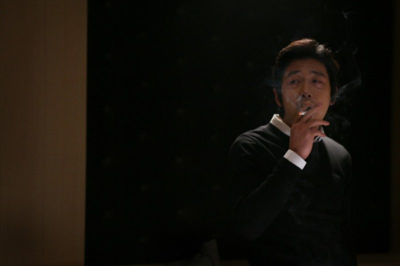 電影《野獸男孩》：資訊、評分、劇情、結局、影評、解析、觀後感 - 渴望華麗卻事與願違的人生