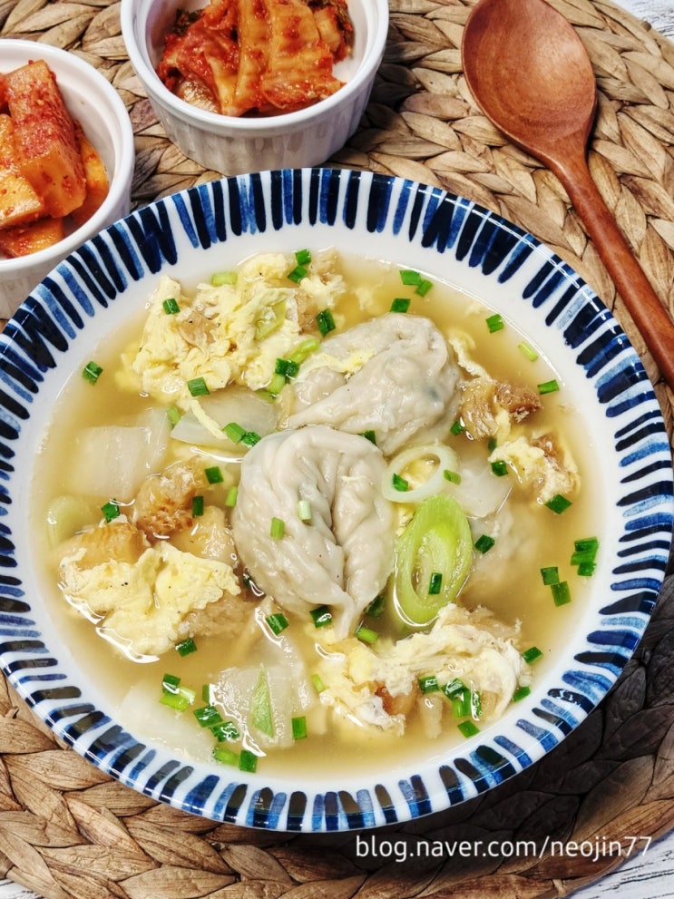 만둣국 끓이는법 남은 북어 활용한 냉동 만두요리 북어 만두국 만둣국 끓이는법 남은 북어 활용한 냉동 만두요리 북어 만두국