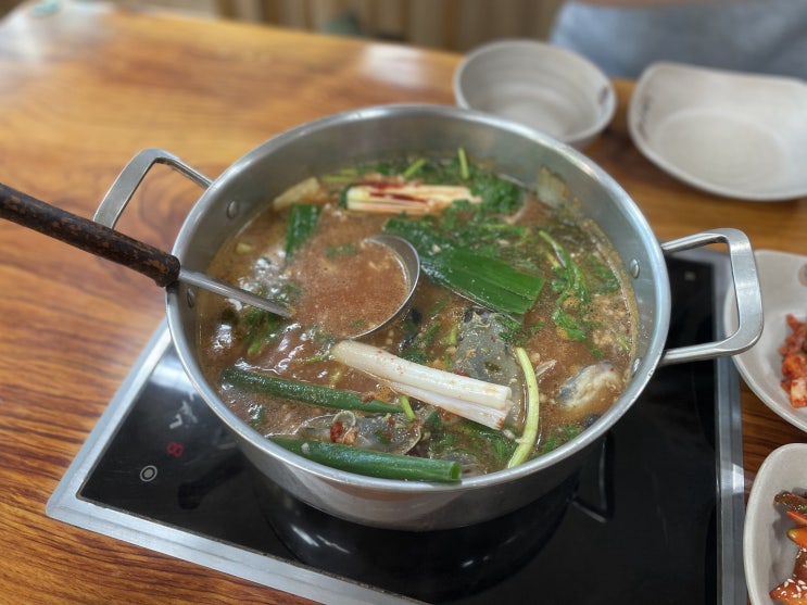  김포 맛집 <남강 메기 매운탕> 비린내 없어서 좋았어요:)