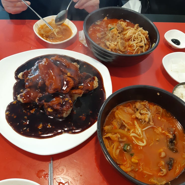  마포구, 서강대 맛집 차돌짬뽕,탕수육이 예술인 수저가(경의선숲길 맛집)