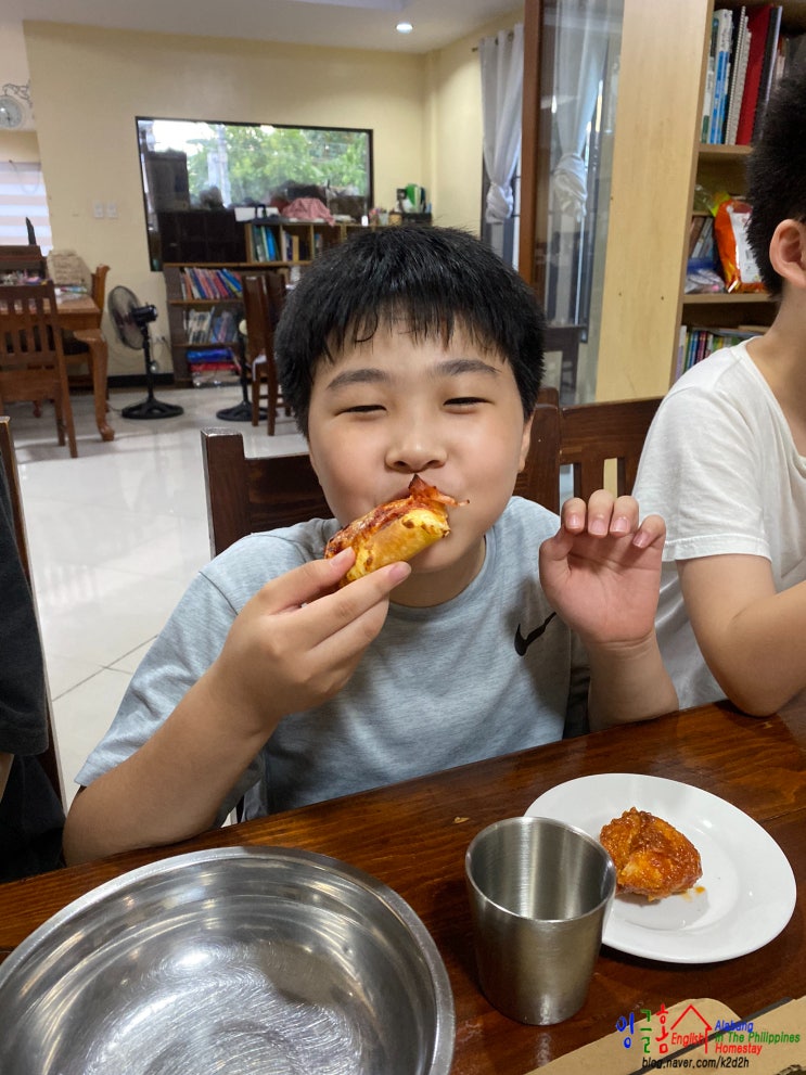 필리핀 홈스테이 오늘만큼은 잉글홈 아이들 모두 어린이~