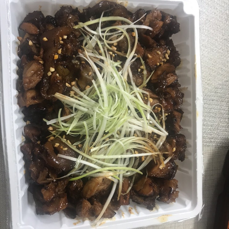  [족발집배원 지족점] 직화매운불족발 시켜먹기!