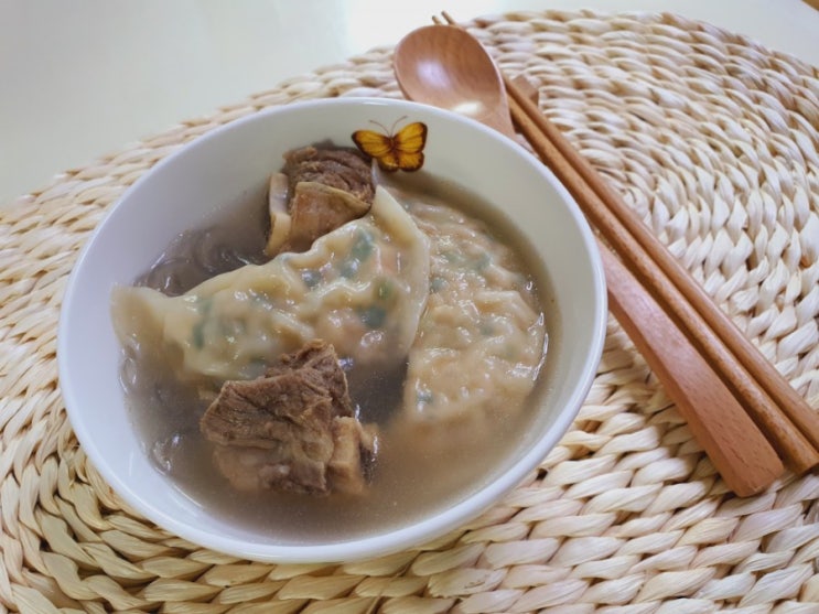  홍석천갈비탕으로 만두소갈비탕끓이는법