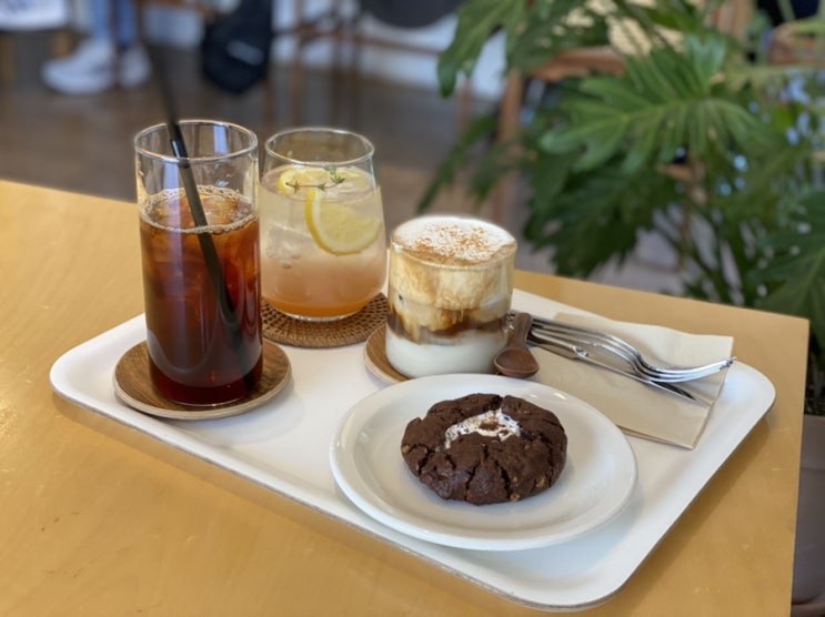  충무로역 커피 맛집 헤베 커피
