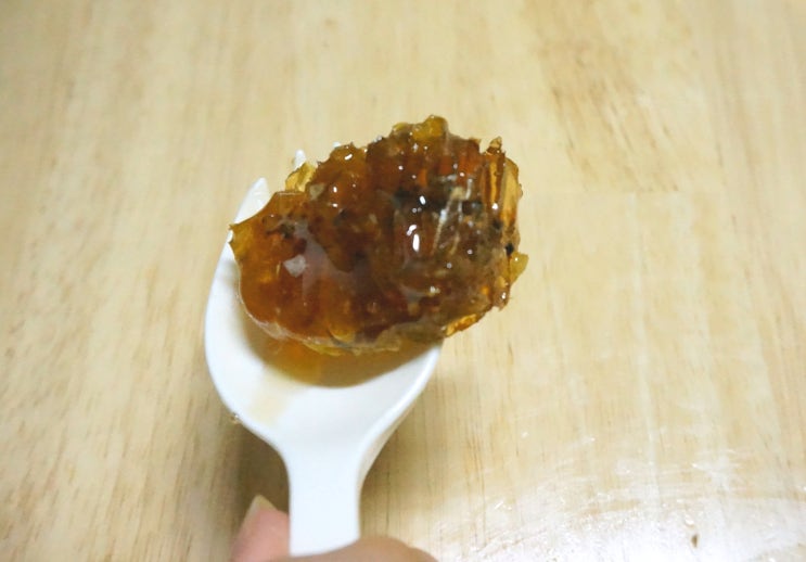 지리산 벌집꿀 먹는법과 효능 무슨맛인지 실제 후기