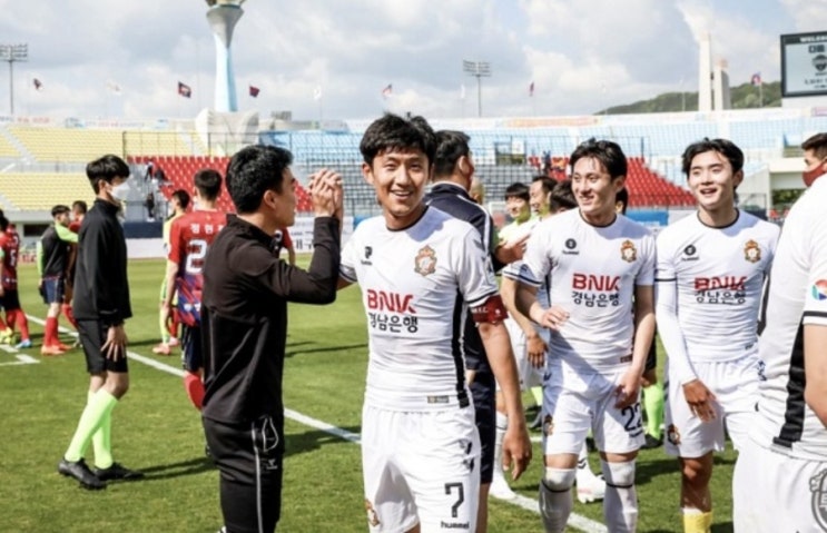 19회차 승무패 10번경기 K리그2 경남FC 전남드래곤즈 참고자료 19회차 승무패 10번경기 K리그2 경남FC 전남드래곤즈 참고자료