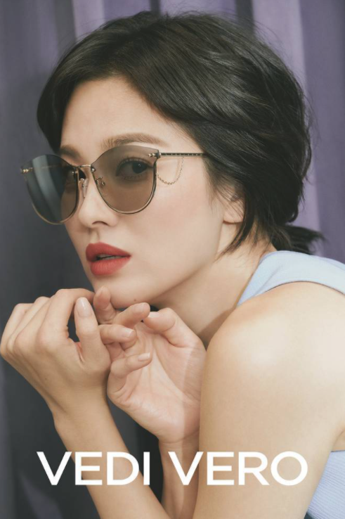  럭셔리 아이웨어, 셀린느/베디베로/탐포드/몽클레어/스와로브스키/겐조/발리 패밀리세일(~80%) 소식 전해요